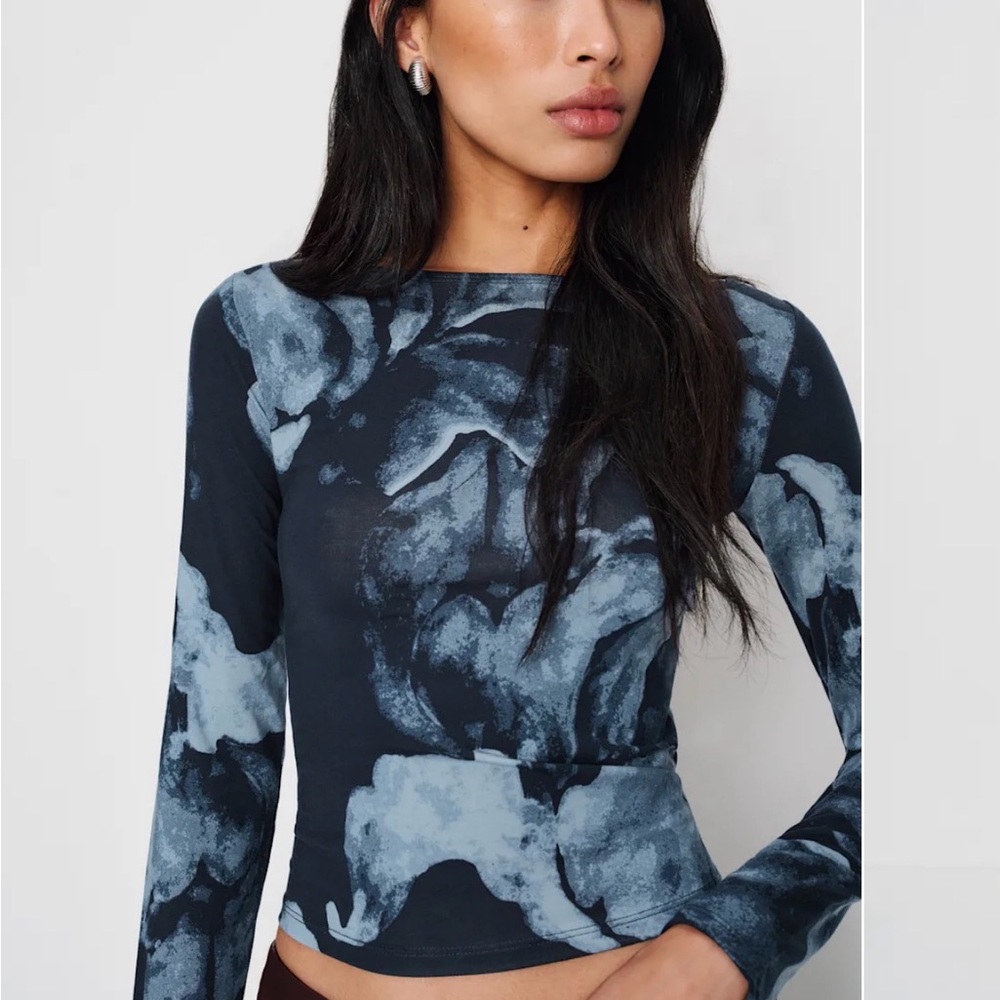 Reformation Navy and Light Blue Abstract Long Sleeve Top